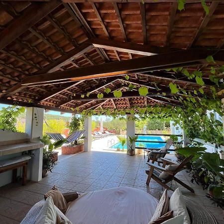 Appartement Gorana Apartman With Swimming Pool à Jelsa  Extérieur photo